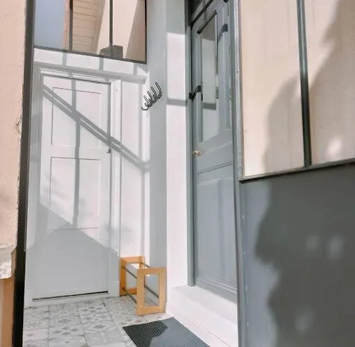 Maison Individuelle Avec Exterieur